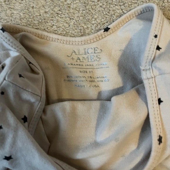 Alice and ames size 3t - Picture 2 of 2